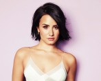 DEMI_LOVATO-3